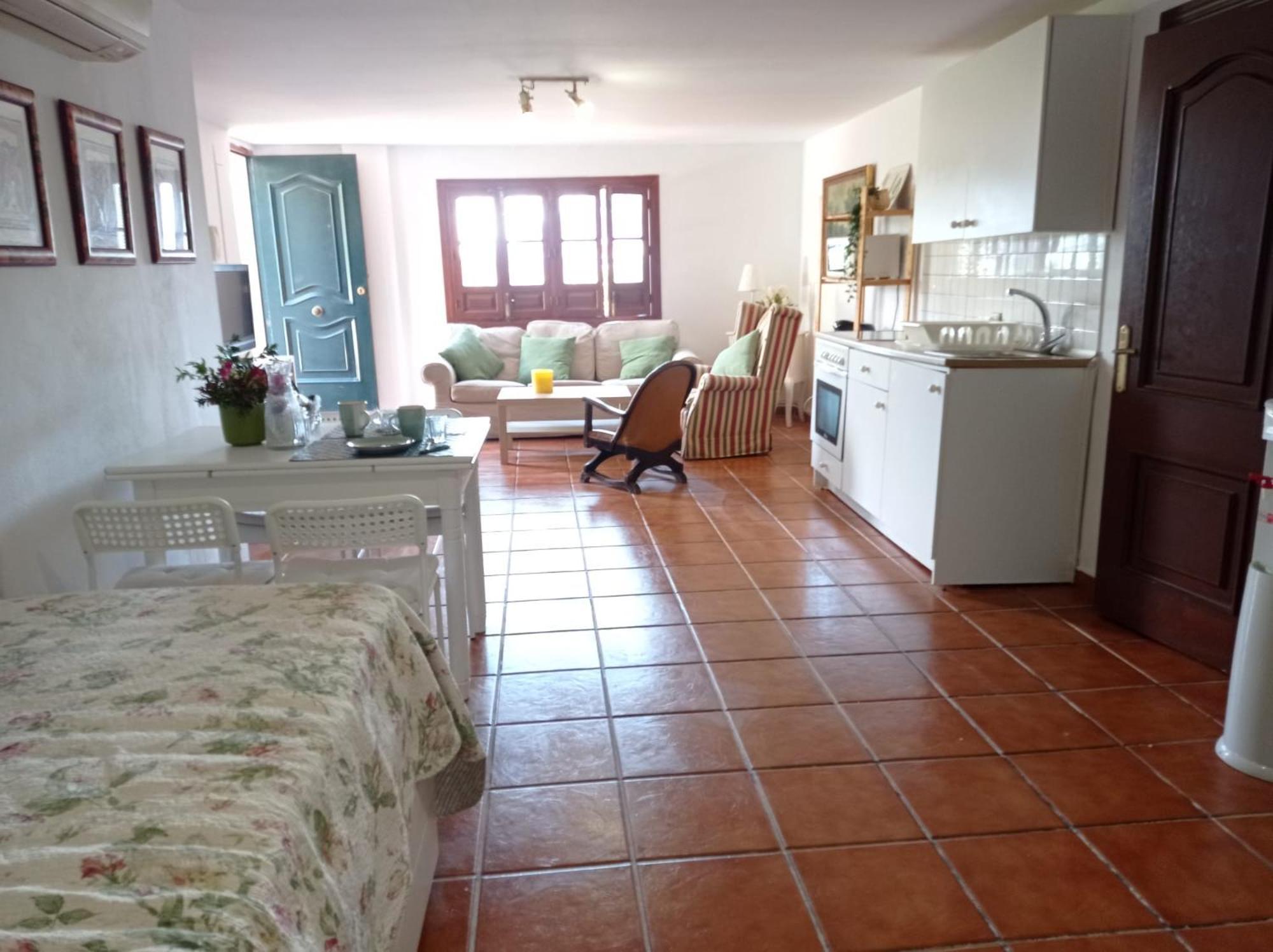 Apartamento-Estudio En Villa Con Piscina Malaga Exterior photo